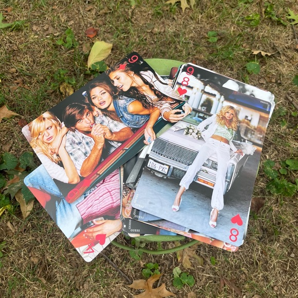 Guess Spring 2004 Catalogue Collectible Playing Cards by Paul Marciano - Picture 14 of 16